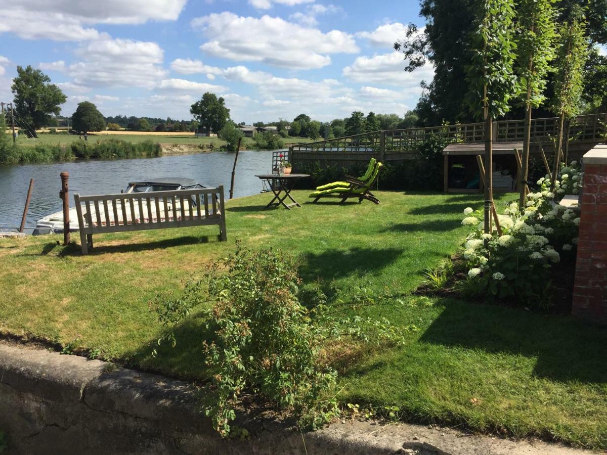 Thames Edge Rooms วอลลิงฟอร์ด ภายนอก รูปภาพ